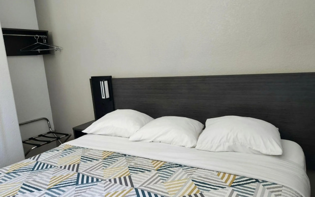 Baymont by Wyndham San Antonio Airport