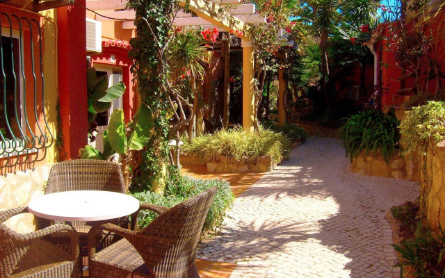 Villas D. Dinis Charming Residence - Adults Only
