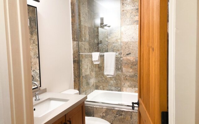 Bear Creek Lodge 407 4 Bedroom Condo by Alpine Lodging Telluride