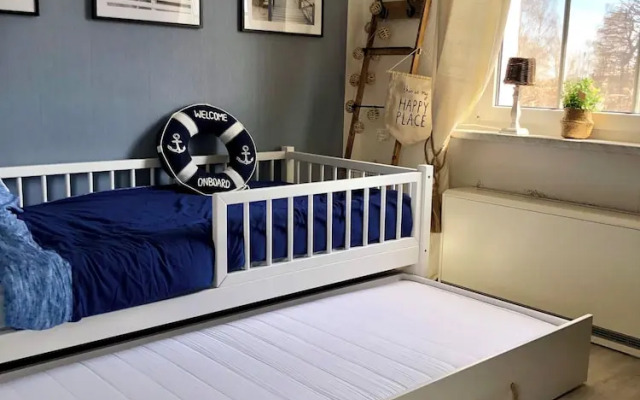 Serene Waterview Retreat 2 Bedrooms in Mönkebude, Germany