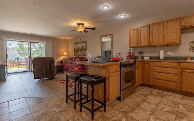 Sweet Spot 2 Bedroom Condo