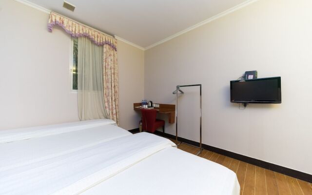 Wenxing Hotel(Guangzhou Ouzhuang Metro Station Zhongshan Ophthalmologist)