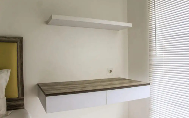 Relaxing 2BR Apartment at M-Town Residence By Travelio – Guest Rooms – Tangerang