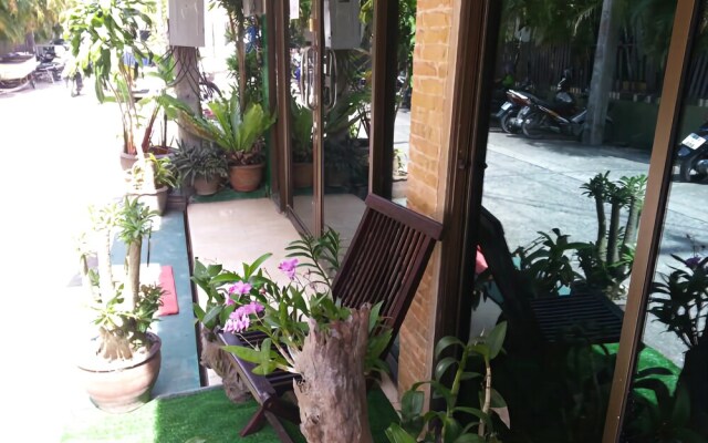 Divers Inn