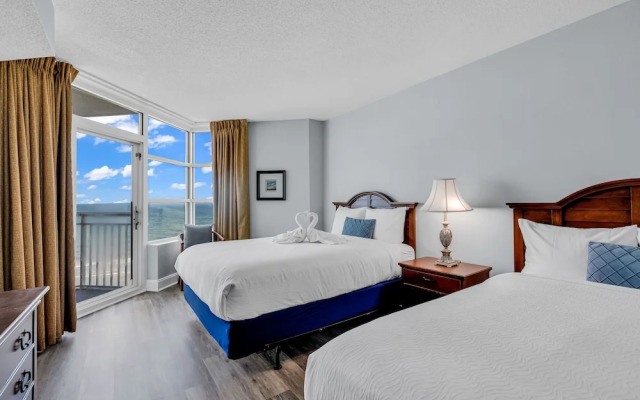 Breathtaking 2BR w Oceanview