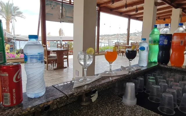 Sharks Bay Hotel & Padi Butterfly