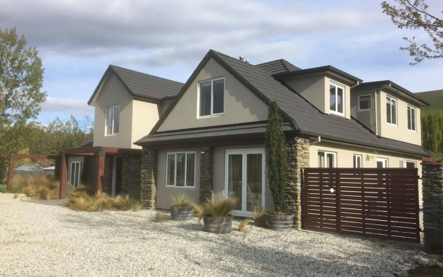 Queenstown Country Lodge