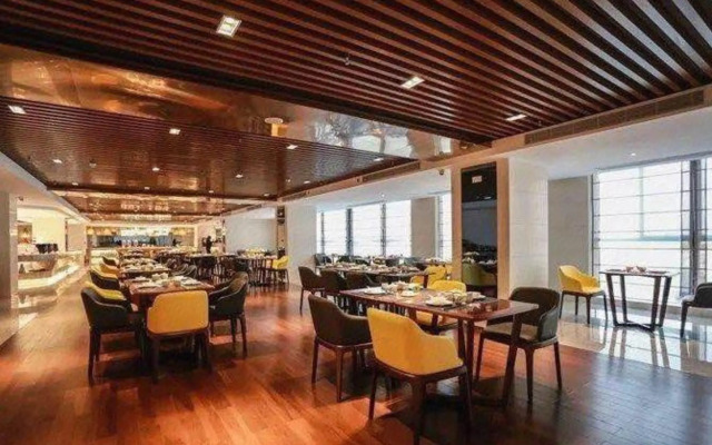 Huangcheng Hotel