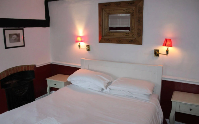The Whyte Harte Hotel - Inn