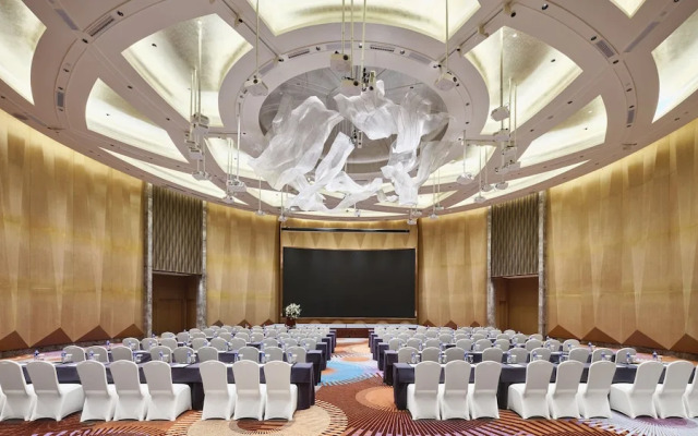 Holiday Inn Xining Hot-Spring, an IHG Hotel