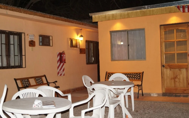 Hostal Inti Para - Hostel
