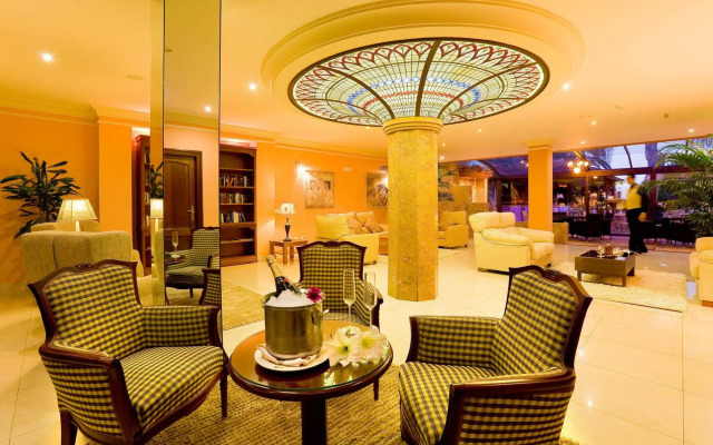 Hotel Riu Garoé