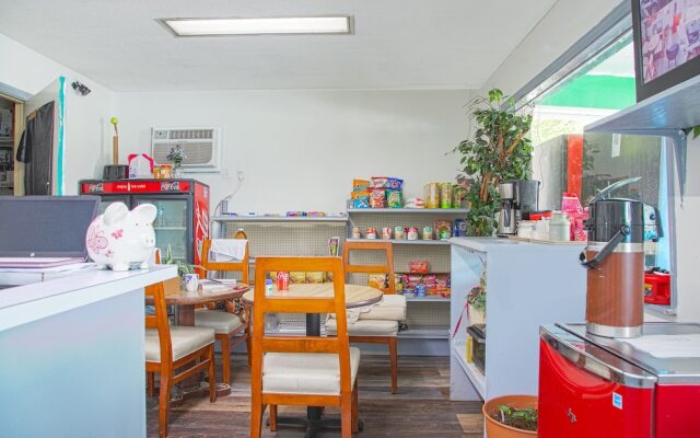 Hotel Calhoun by Oyo