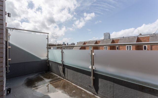 Shoreditch 2 Bedroom House With Large Terrace