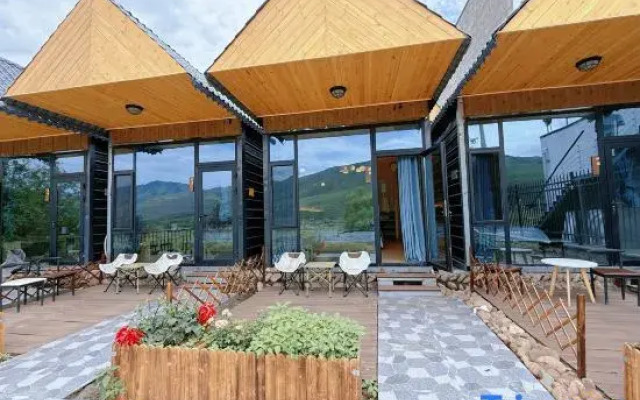 Midou Hotel