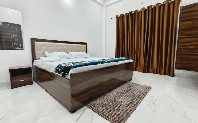 Bharat Raj Homestay By GRB
