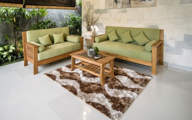 Sandi Agung Villa Bidadari