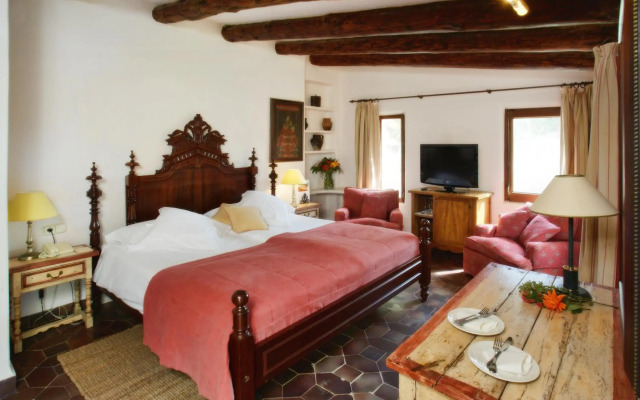 Reserva Rotana Hotel