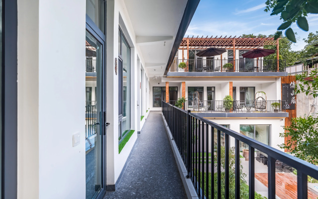 Yishan Residential Residence
