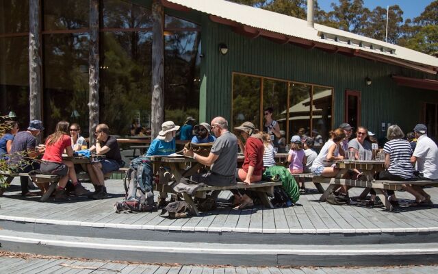 Lake St Clair Lodge