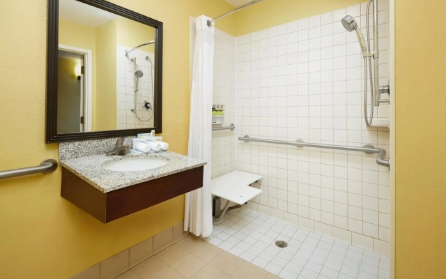 Holiday Inn Express Tifton by IHG