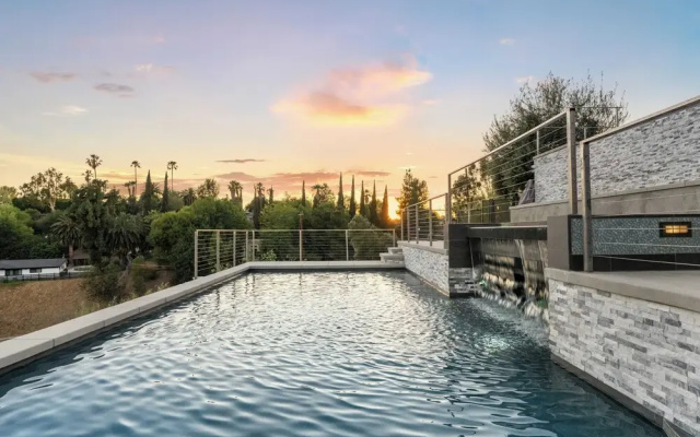 Luxe LA Escape w/ Pool, Views & Game Room Alta Vista Estate by Avantstay