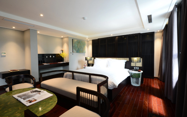 The Chi Boutique Hotel – Guest Rooms – Hanoi