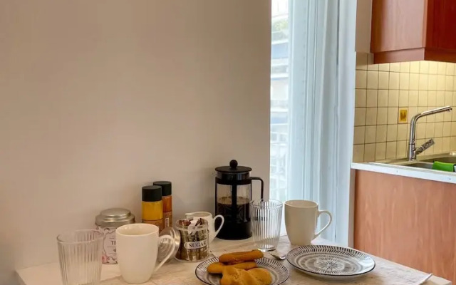 Ageliki's Athens Centre 2BDRM & Parking