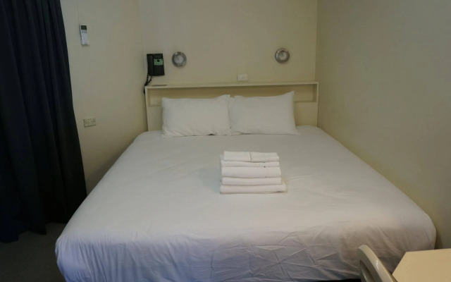 Gosford Inn Motel
