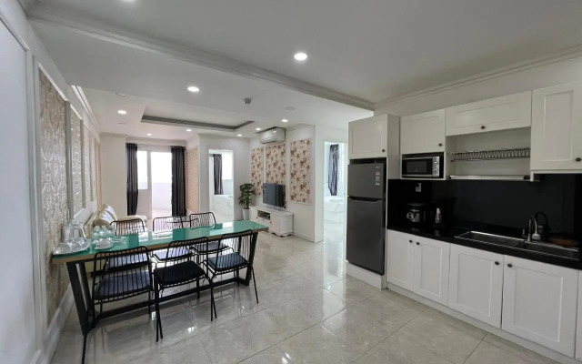 Royal Apartment in Muong Thanh