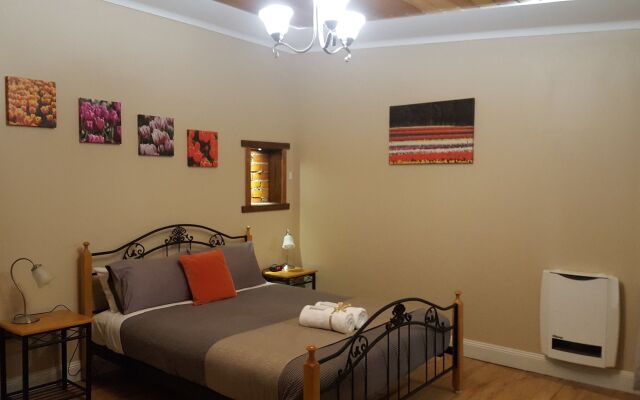 Alexandria Bed & Breakfast