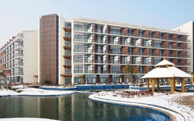 Yuexi Peninsula Resort
