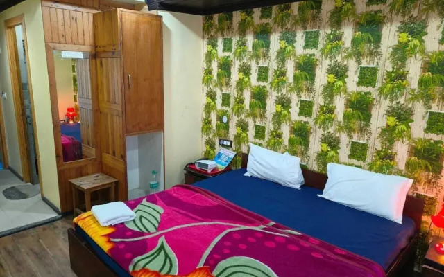 The Oak Trails Eco Lodge