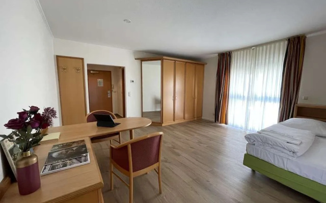 Winters Hotel Offenbach Eurotel Boardinghouse