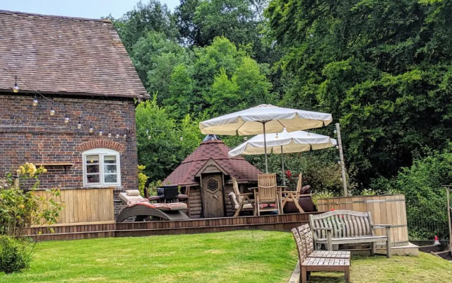 Worralls Grove Guest Farm House