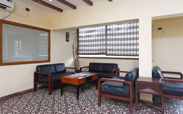 OYO Flagship 2207 Hotel Transit
