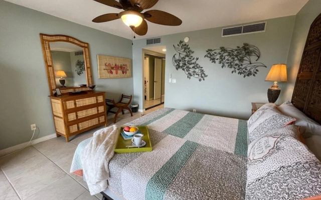 Holualoa Bay Villas 207 by Casago