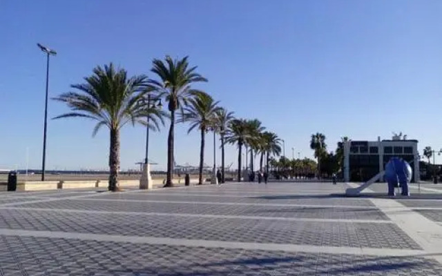 Holiday Apartments Malvarrosa Beach