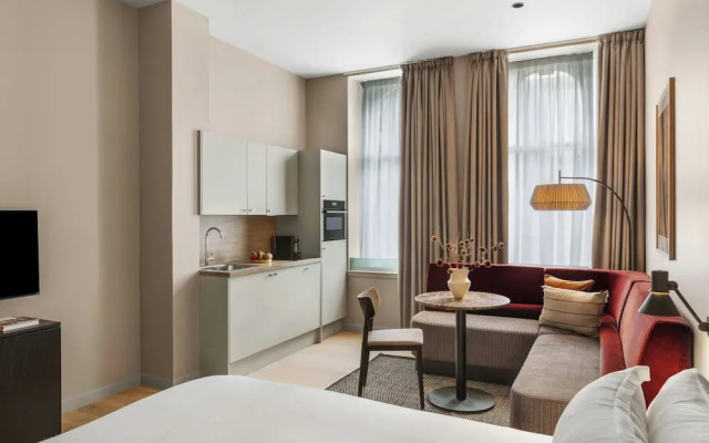 Sonder by Marriott Bonvoy The Teacher