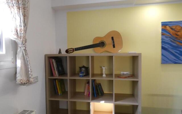 Elysion point Apartment