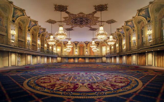 Hilton Chicago