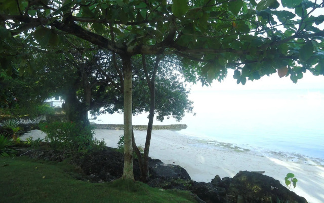 DACOZY Beach Resort