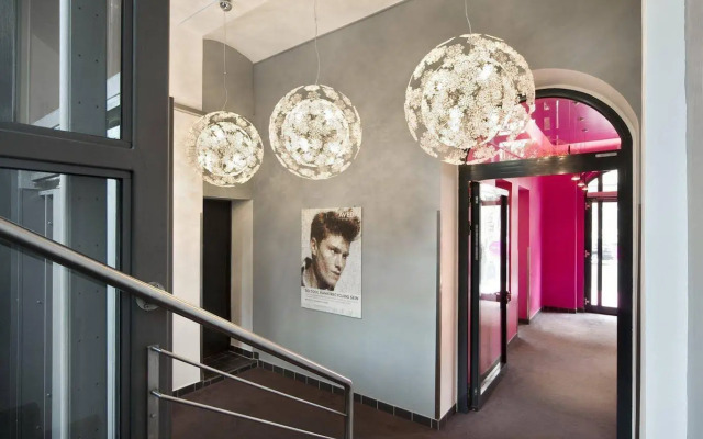 Lux 11 Berlin Mitte