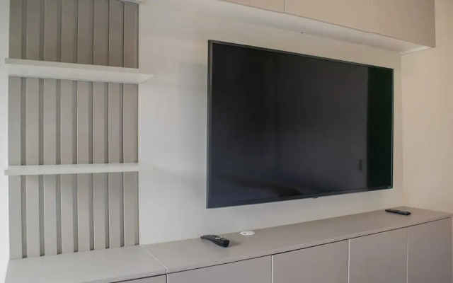 w Flawless 3BR w Balcony in Miraflores