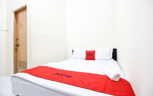 RedDoorz near Universitas Negeri Yogyakarta 2