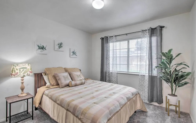 Renovated Bakersfield Home w/ Private Yard!