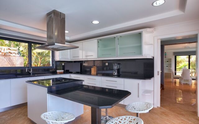 Casa Costa do Sol by MHM