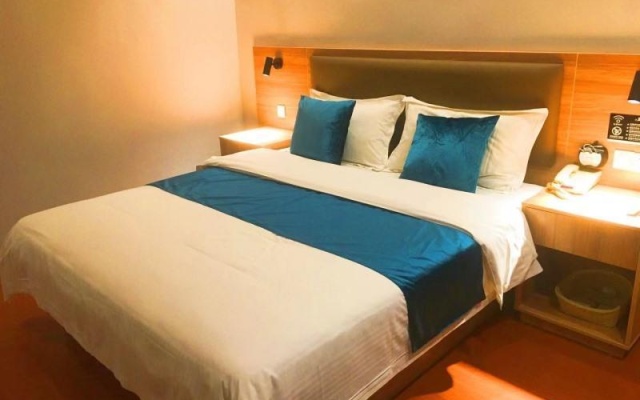 GreenTree Inn ShanDong Jining Zoucheng ChangpingShan Road Changping Garden Express Hotel – Guest Rooms – Jining