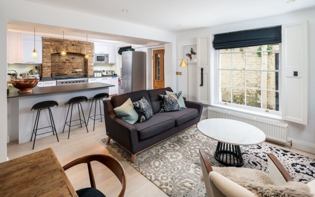 Mod 3 Br Flat Near Baker Street St In Marylebone