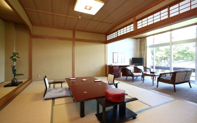 Kagoshima Sunamushi Onsen Ibusuki Hakusuikan